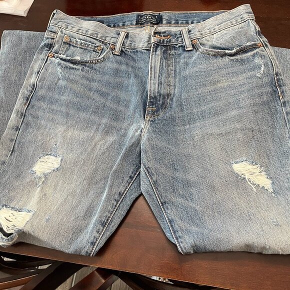 Lucky Brand Jeans Denim 410 Athletic Fit Distressed Size 33x32 Medium Wash - Picture 5 of 12